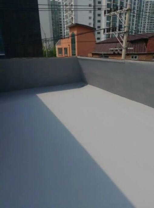 Apartment K-9 Hongdae Yeontral Park Seoul